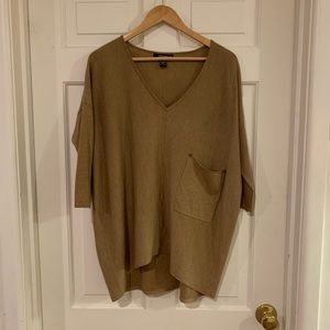 Kerisma 3/4 sleeve high-low sweater